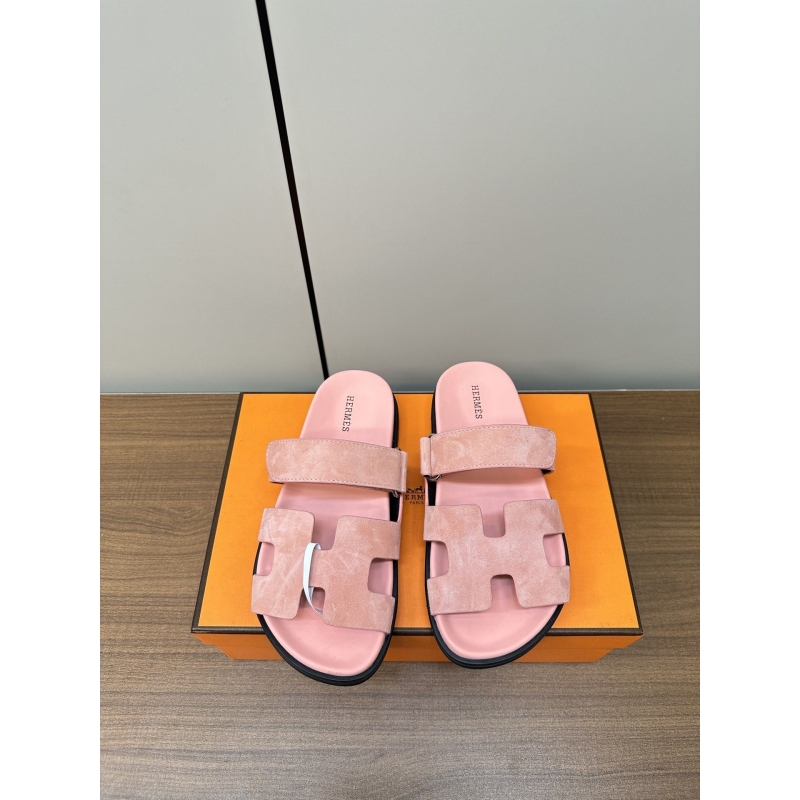 H**mes slippers